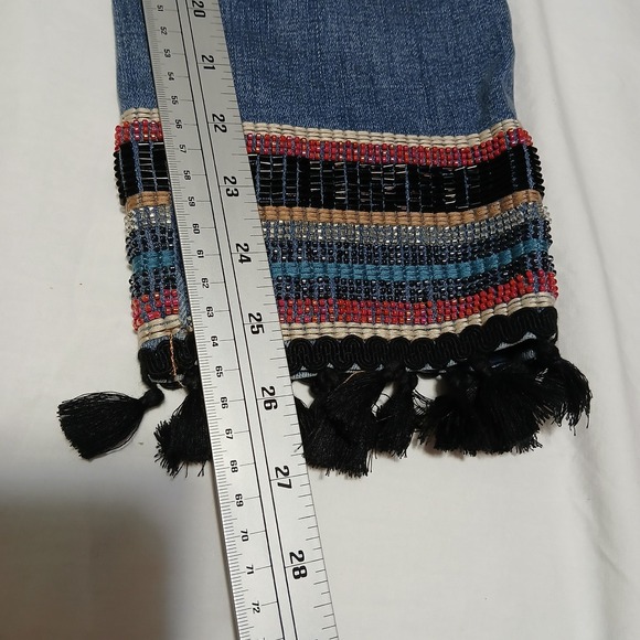 Chicos Jeggings Ankle Jeans Womens US 6R Embellished‎ Fringed Hem Pull On - Picture 6 of 7